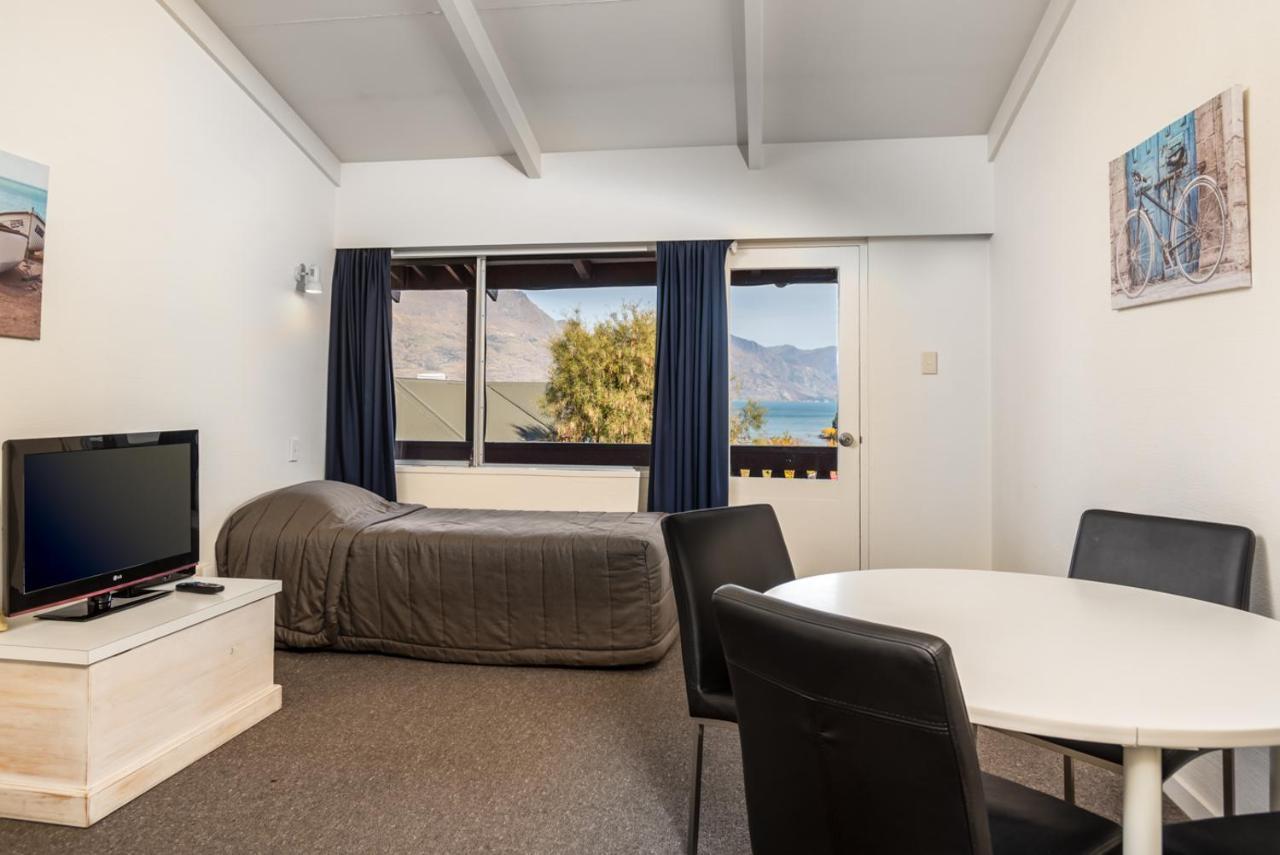 Queenstown Motel Apartments (Adults Only) Bagian luar foto