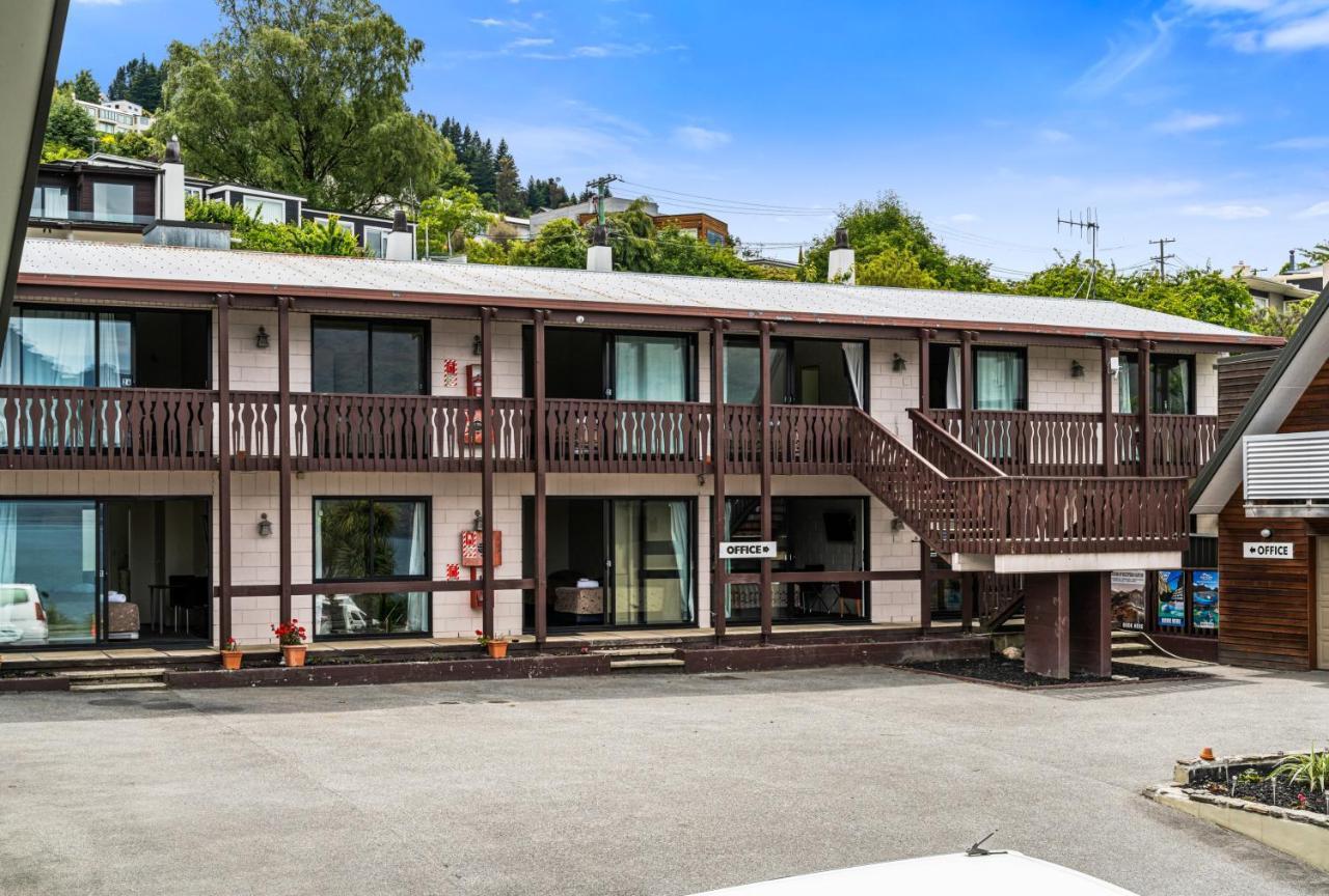 Queenstown Motel Apartments (Adults Only) Bagian luar foto