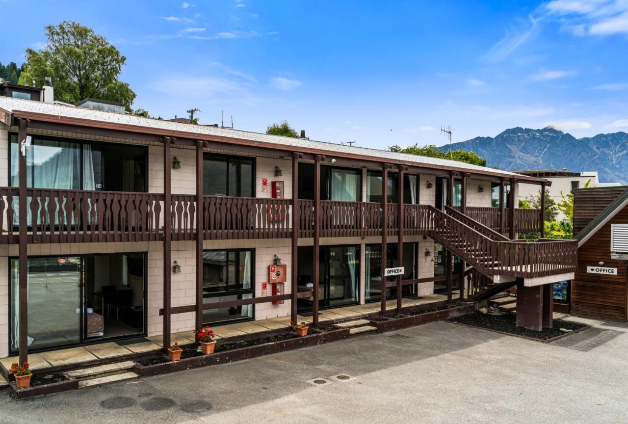 Queenstown Motel Apartments (Adults Only) Bagian luar foto