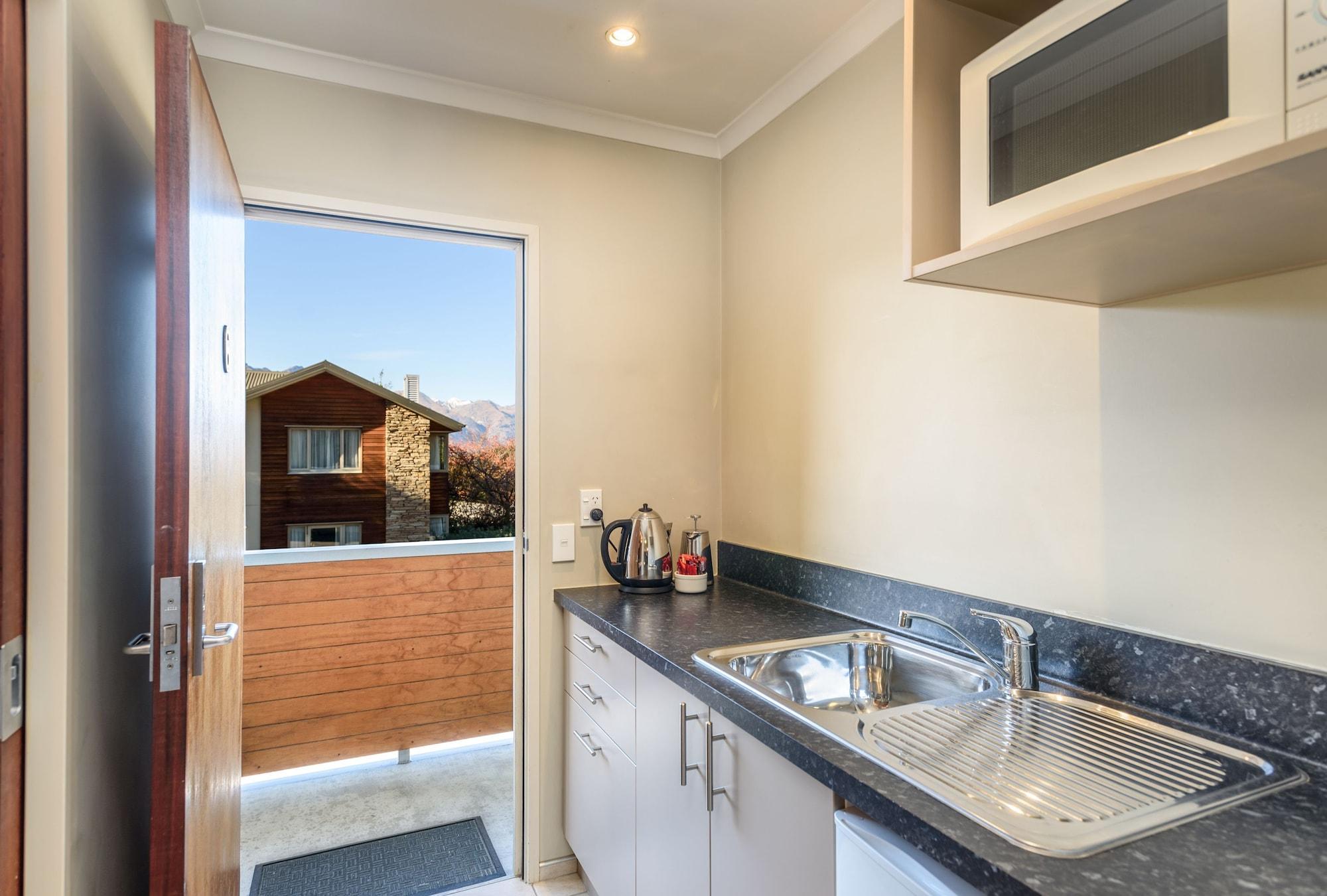 Queenstown Motel Apartments (Adults Only) Bagian luar foto