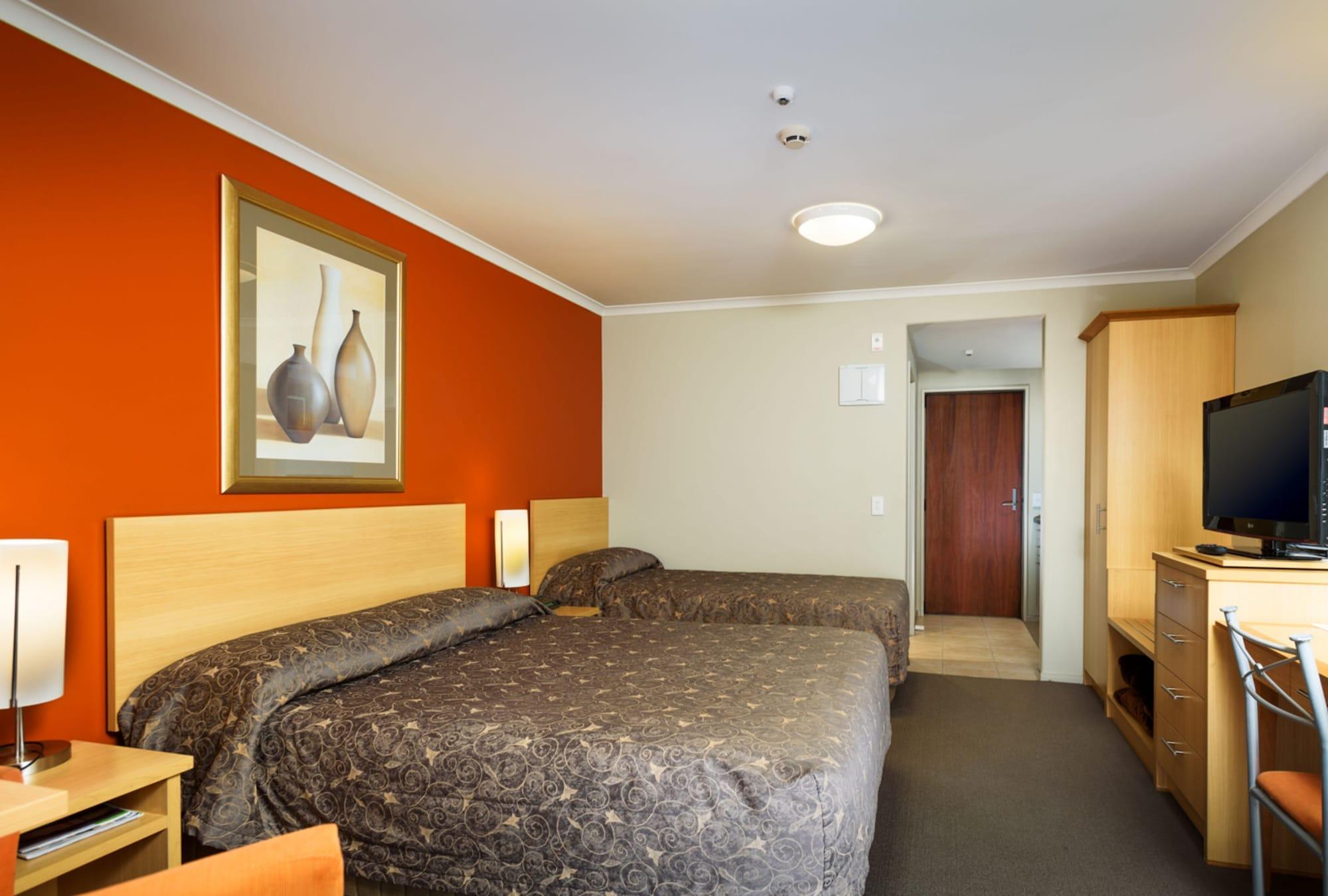 Queenstown Motel Apartments (Adults Only) Bagian luar foto