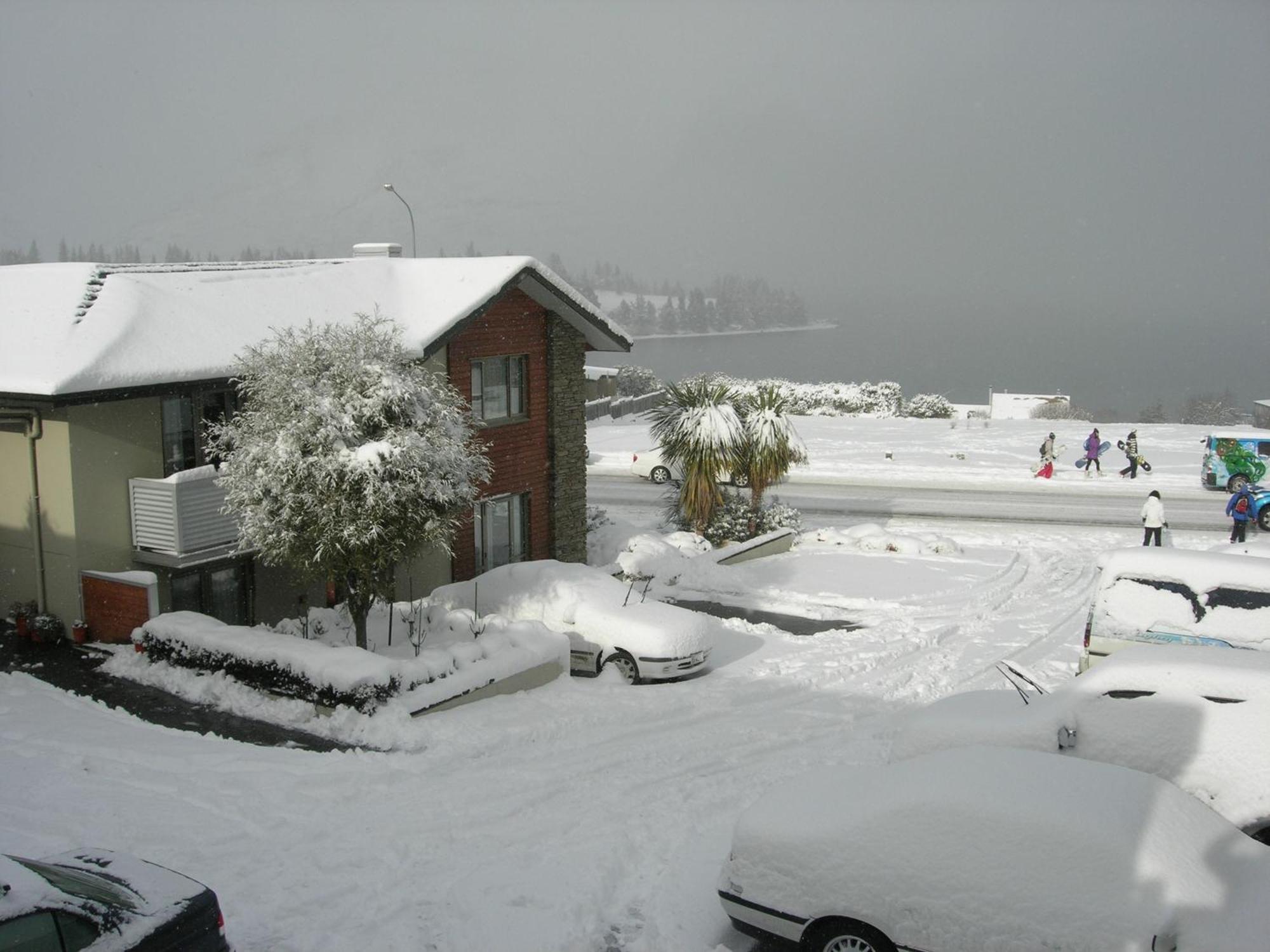 Queenstown Motel Apartments (Adults Only) Bagian luar foto